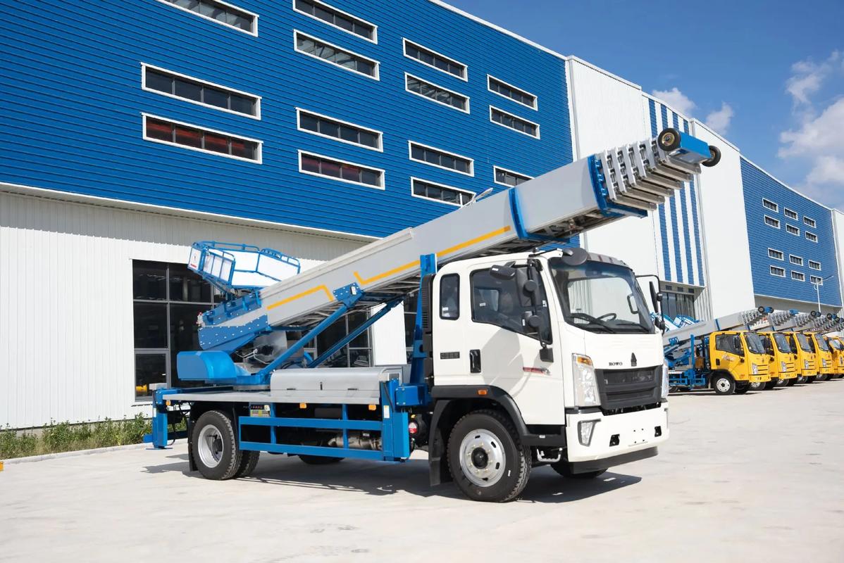 阜阳出租云梯车高空作业车 建筑垃圾搬运